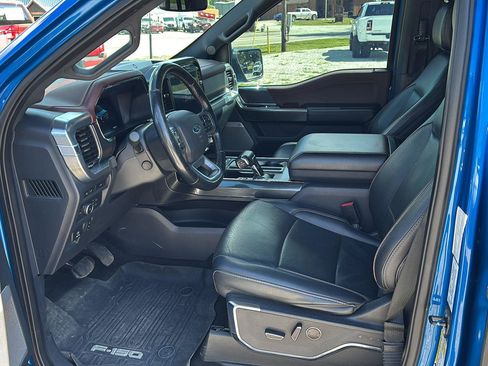 Used 2021 Ford F150 Lariat w/ Equipment Group 502A High AWD/4WD image 13