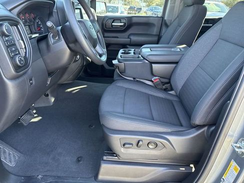 Used 2025 Chevrolet Silverado 1500 Custom Trail Boss w/ Turbomax Blackout Package image 18