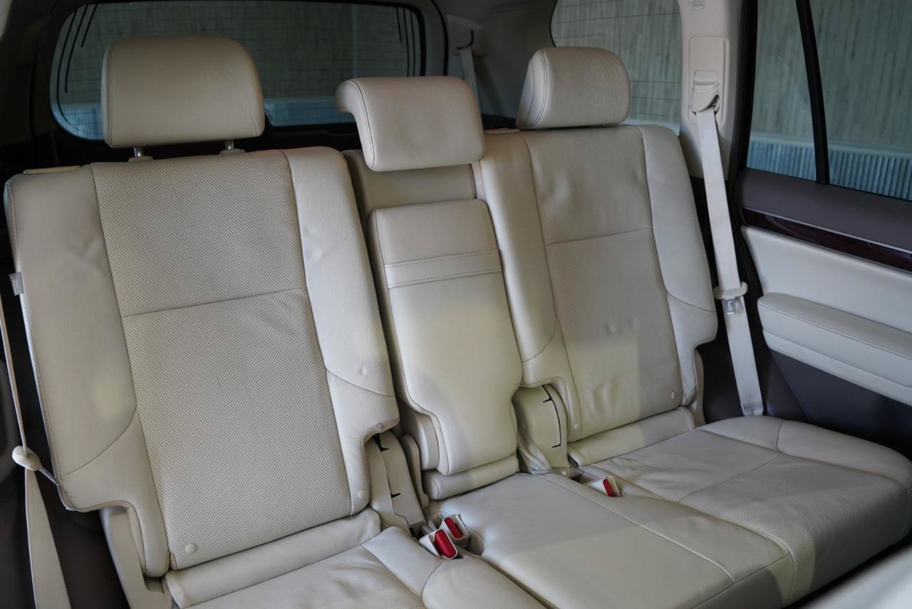 Used 2016 Lexus GX 460 w/ Premium Package AWD/4WD image 36