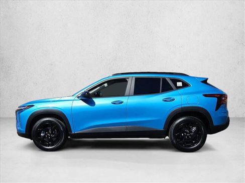 New 2026 Chevrolet Trax LT w/ Midnight Edition image 5