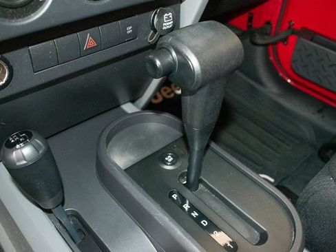 Used 2008 Jeep Wrangler X AWD/4WD image 24
