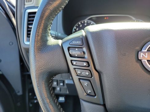 Certified 2022 Nissan Frontier SV w/ Technology Package image 22