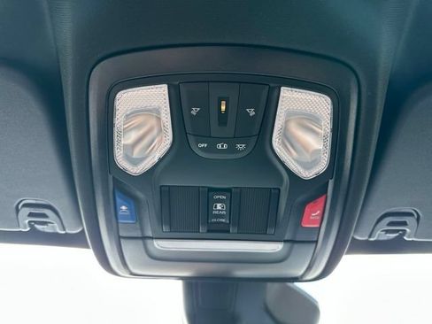 New 2026 RAM 1500 Express AWD/4WD image 22
