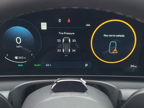 New 2025 Hyundai Tucson SEL image 13