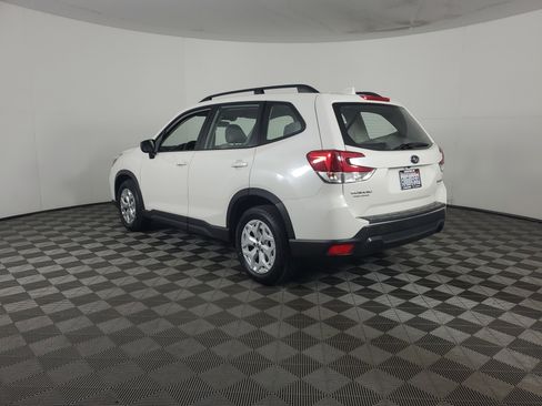 Used 2021 Subaru Forester image 6