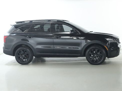 Used 2022 Kia Sorento S w/ Panoramic Sunroof Package image 11