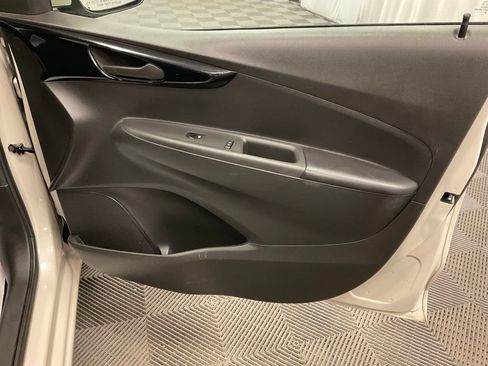 Used 2020 Chevrolet Spark LT FWD image 29