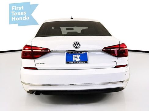 Used 2017 Volkswagen Passat 1.8T S image 6