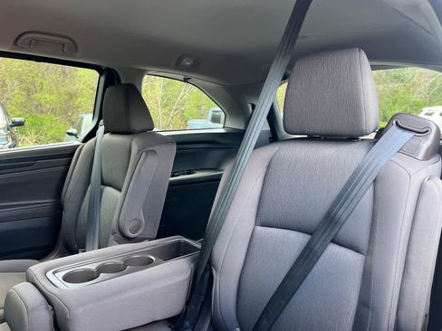 Used 2018 Honda Odyssey EX image 30