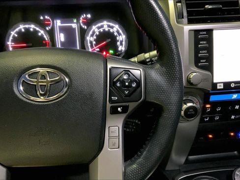 Used 2023 Toyota 4Runner Limited AWD/4WD image 24
