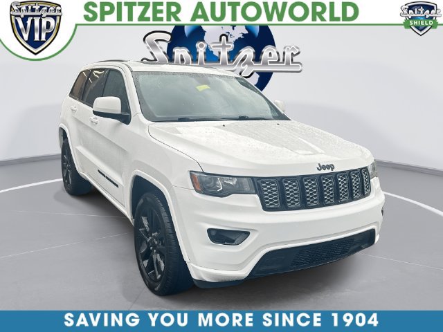 Used 2019 Jeep Grand Cherokee Altitude AWD/4WD image 1