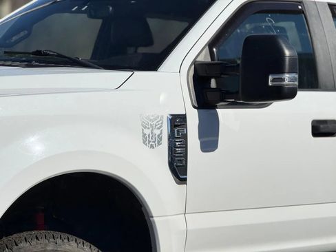 Used 2017 Ford F250 XL w/ Power Equipment Group image 5