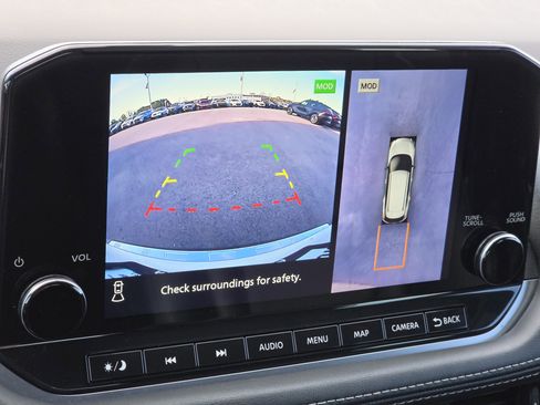 Used 2023 Nissan Rogue SL w/ SL Premium Package image 21