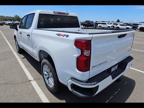 Used 2022 Chevrolet Silverado 1500 Custom AWD/4WD image 5