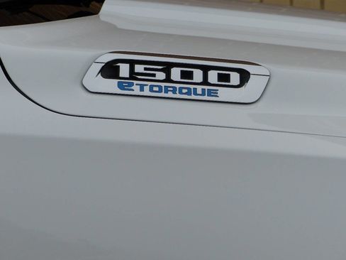 Used 2024 RAM 1500 Tradesman AWD/4WD image 14