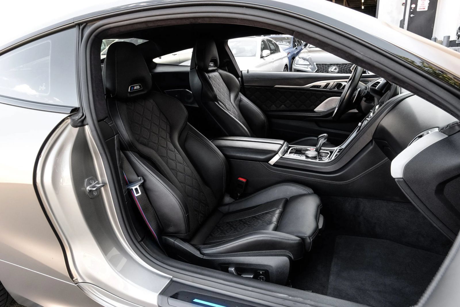 Used 2022 BMW M8 Competition w/ M Carbon Exterior Package AWD/4WD image 38