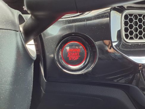 Used 2022 Honda Civic Sport image 11