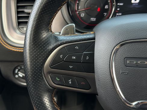 Used 2022 Dodge Charger Scat Pack RWD image 18