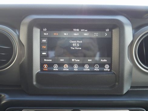 Used 2022 Jeep Wrangler Unlimited Sport w/ Cold Weather Group image 19