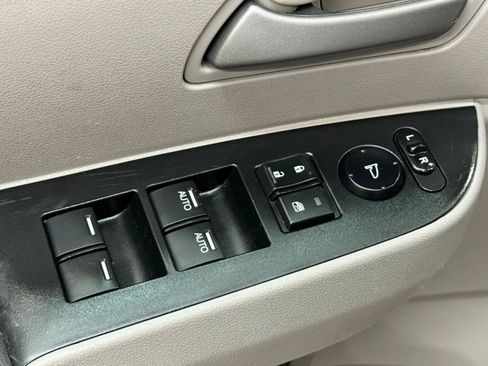 Used 2013 Honda Odyssey EX-L image 21