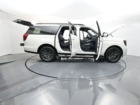 New 2025 Ford Expedition Max Platinum w/ Stealth Performance Package image 44