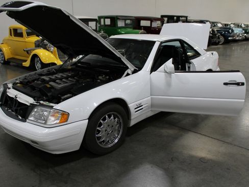 Used 1998 Mercedes-Benz SL 600 image 12