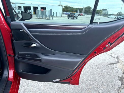Used 2019 Lexus ES 350 FWD image 17