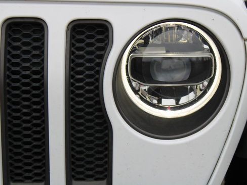 Used 2018 Jeep Wrangler Unlimited Rubicon AWD/4WD image 11