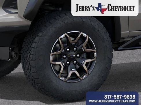 New 2026 Chevrolet Colorado ZR2 w/ Technology Package image 11