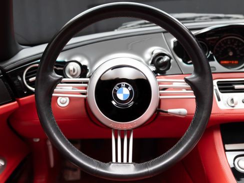 Used 2001 BMW Z8 RWD image 87