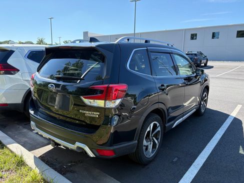 Certified 2024 Subaru Forester Touring AWD/4WD image 6
