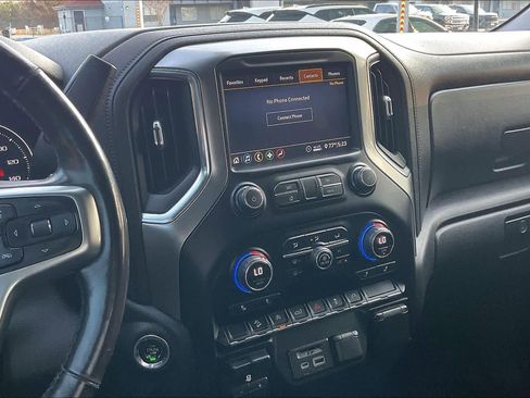 Used 2020 Chevrolet Silverado 1500 LT w/ Texas Edition image 7