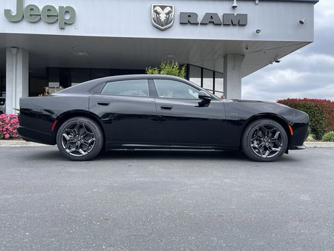 New 2026 Dodge Charger GT w/ Blacktop Package AWD/4WD image 7