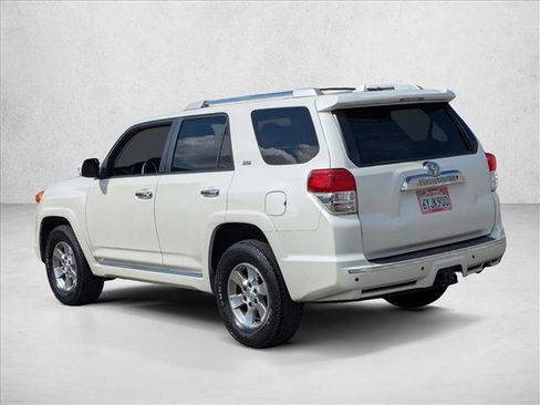 Used 2013 Toyota 4Runner SR5 image 8