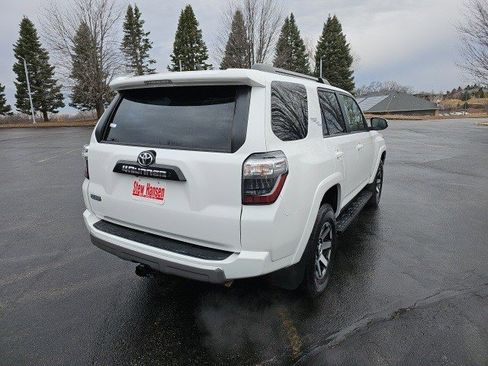 Used 2024 Toyota 4Runner TRD Off-Road Premium image 6