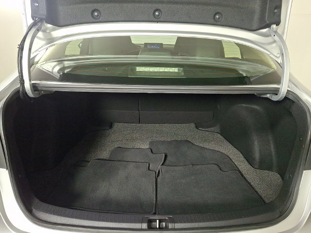 Used 2022 Toyota Corolla LE w/ Carpet Mat Package (TMS) FWD image 28