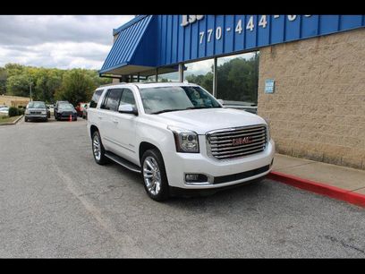 Used 2017 GMC Yukon SLT w/ Premium Edition