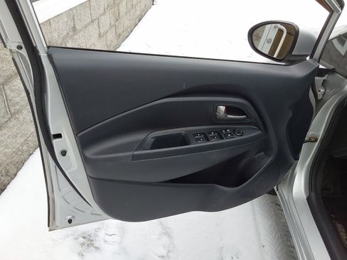 Used 2012 Kia Rio LX w/ PWR Pkg image 11