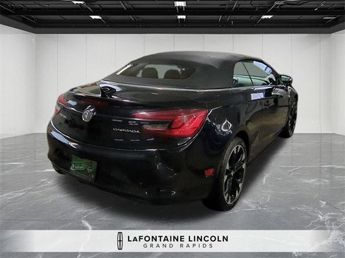 Used 2018 Buick Cascada Sport Touring w/ Dark Effects Package image 5