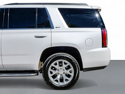 Used 2019 GMC Yukon SLT w/ Open Road Package image 11