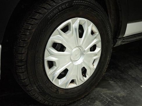 Used 2024 Ford Transit 350 XLT image 3