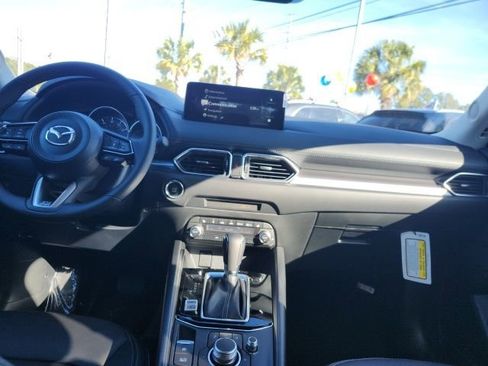 New 2025 MAZDA CX-5 AWD 2.5 S w/ Preferred Package image 18