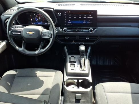 Used 2023 Chevrolet Colorado W/T RWD image 14