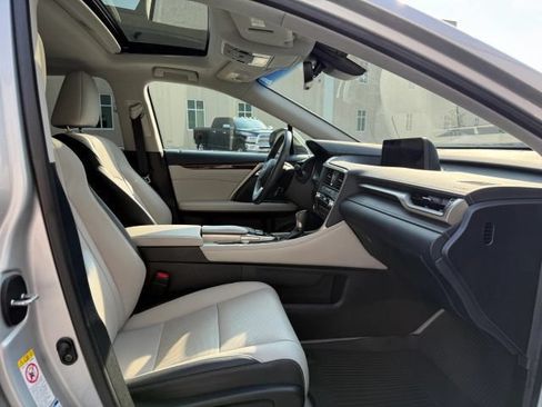 Used 2019 Lexus RX 350 AWD w/ Navigation Package image 22