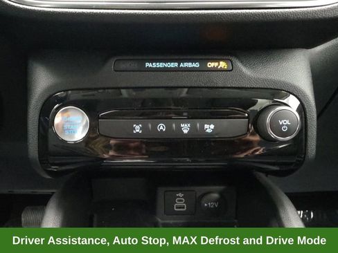 Used 2025 Ford Escape Platinum image 35