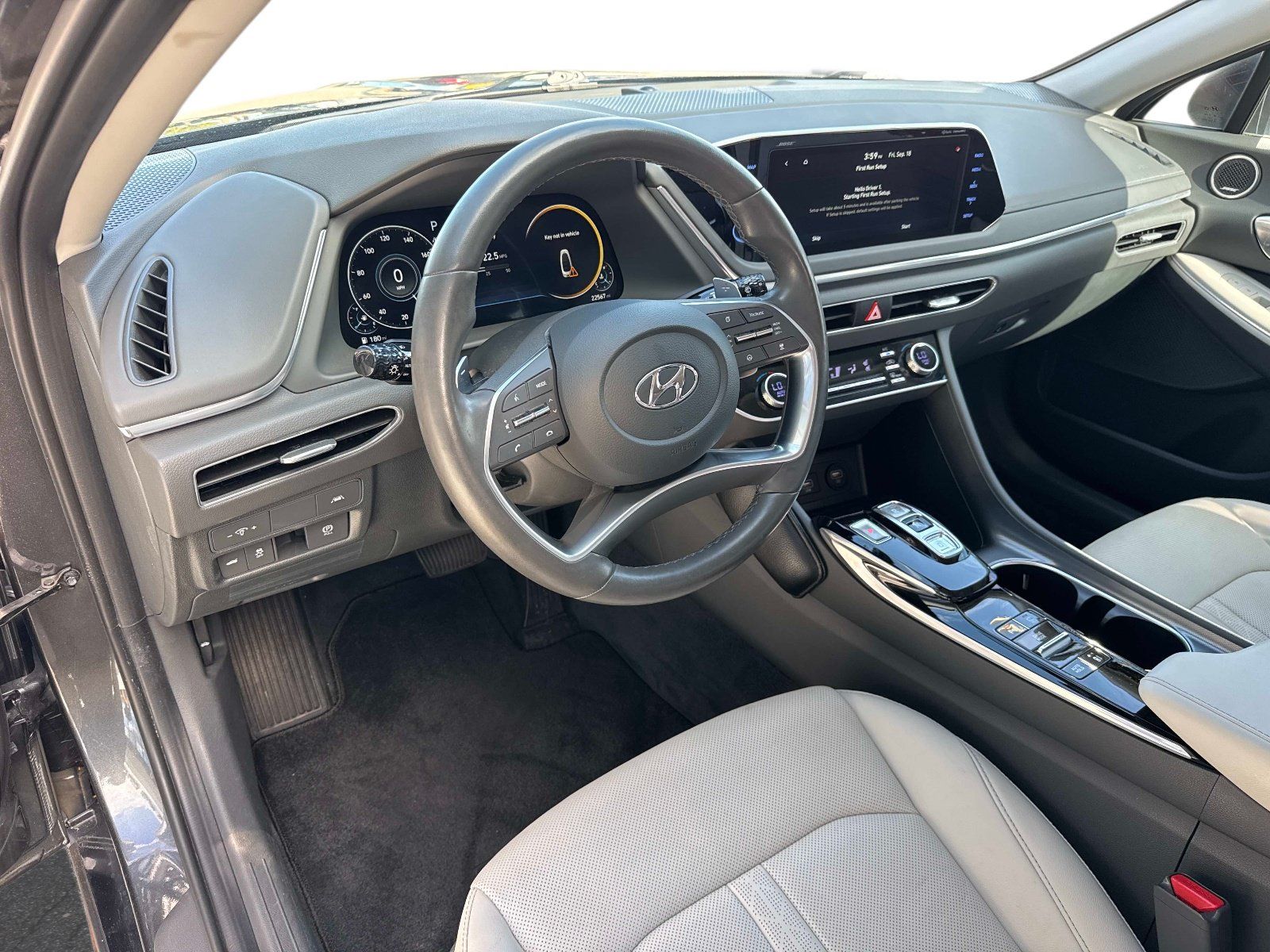 Used 2022 Hyundai Sonata Limited FWD image 21