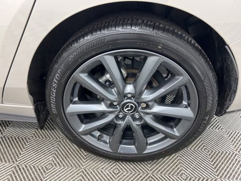 Used 2023 MAZDA MAZDA3 s image 10