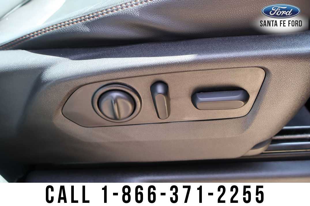 Used 2020 GMC Sierra 1500 AT4 w/ AT4 Premium Package AWD/4WD image 30