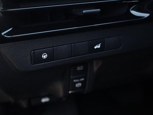 New 2026 Nissan Murano SL image 12