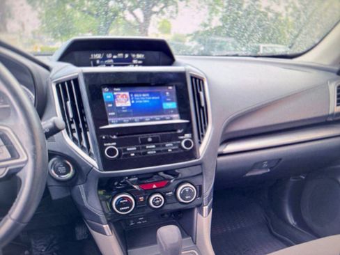 Used 2020 Subaru Forester Premium AWD/4WD image 5
